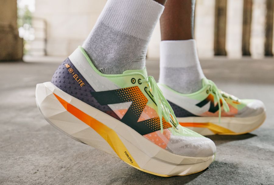 new-balance-v4-elite new-balance-v4-elite