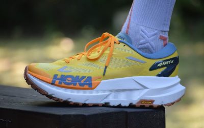 Test et avis : découvrez la Hoka Mafate X qui associe confort et plaque carbone pour le trail.